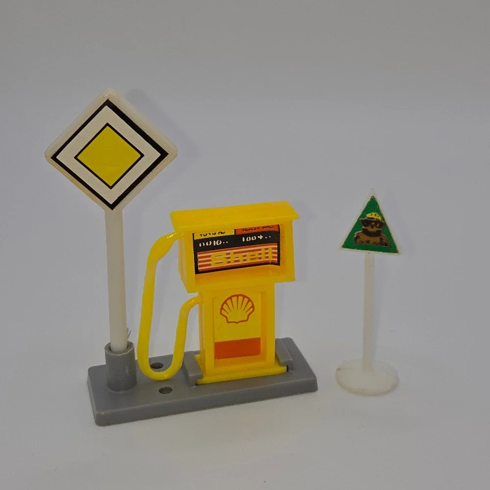 Vintage Shell Gas Station Toy Fuel Pump and Road Signs Accessories Set